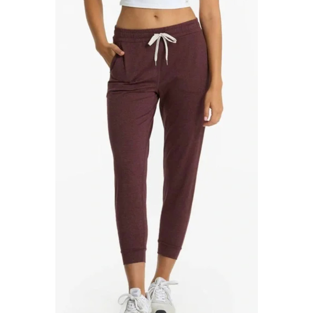 Vuori Performance Jogger Women's Size Large Maroon Active Casual Pants